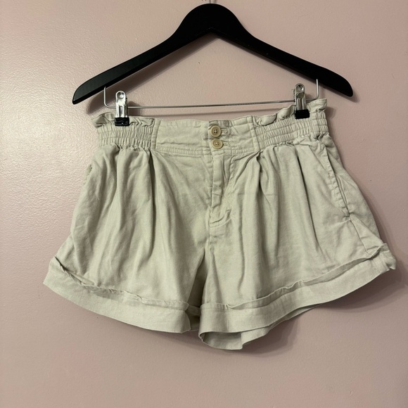 Anthropologie Women's Cream Shorts Women Size 8 - Picture 1 of 6